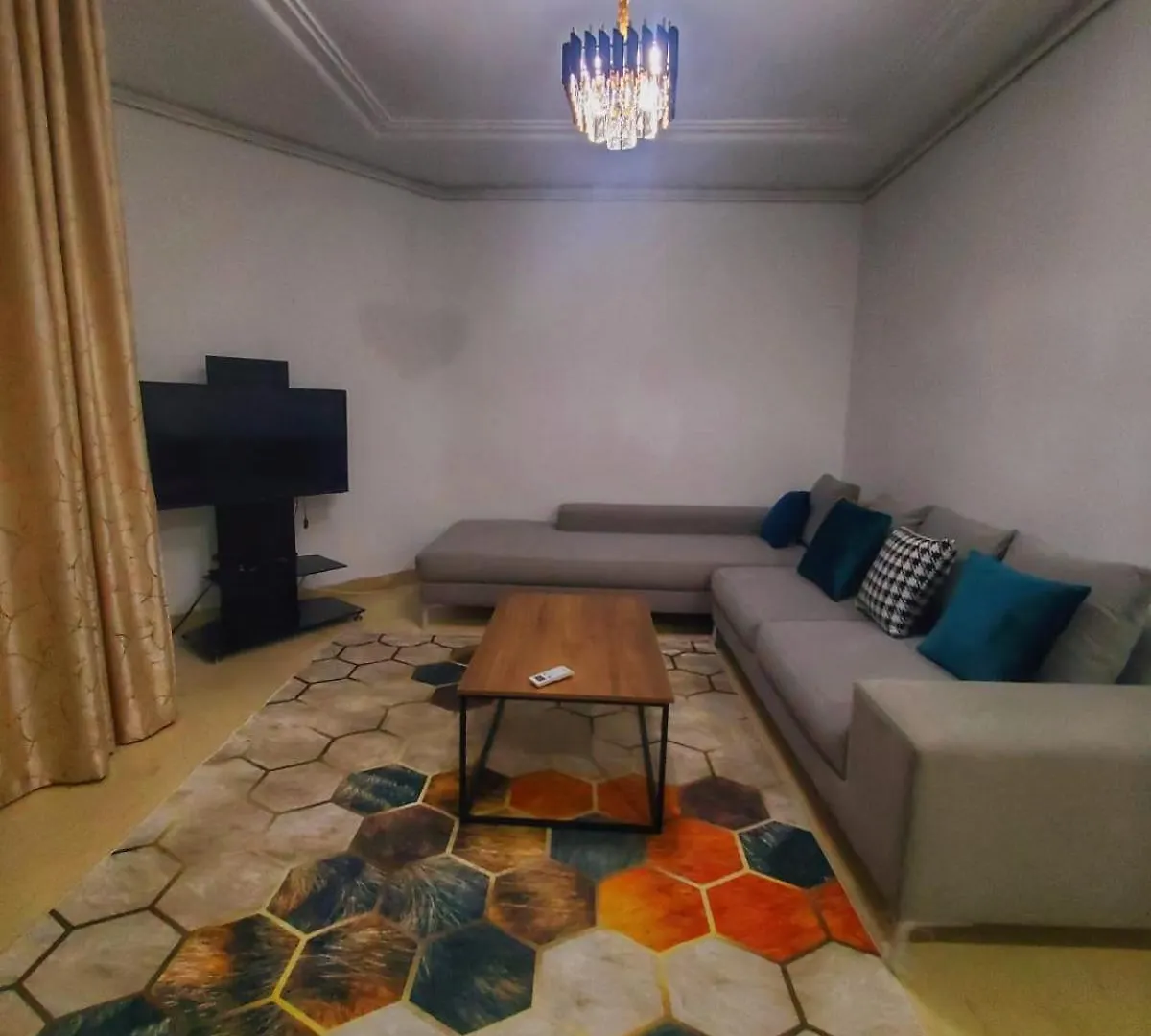Le Royaume Du L'Aouina Apartment Tunis 0*,  Tunisia